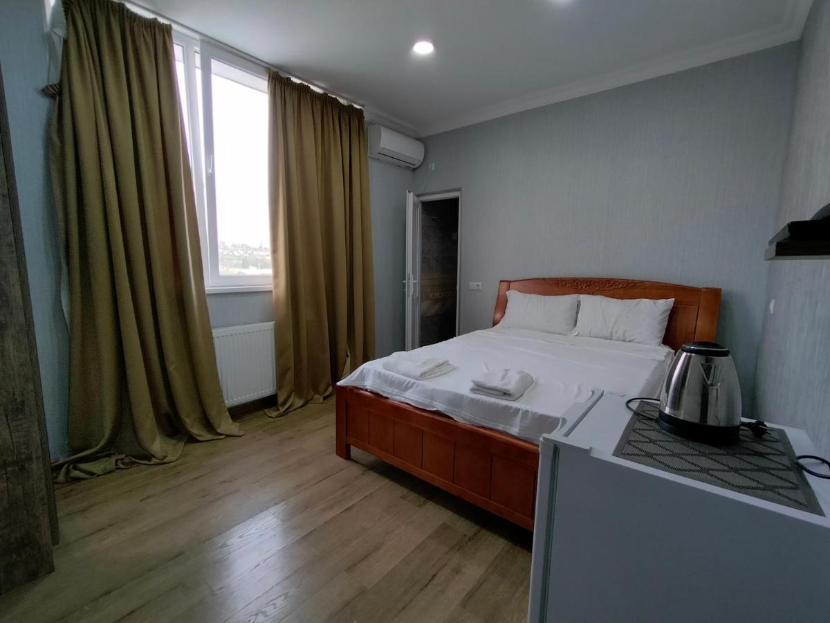 New Star Hotel Tbilisi Luaran gambar