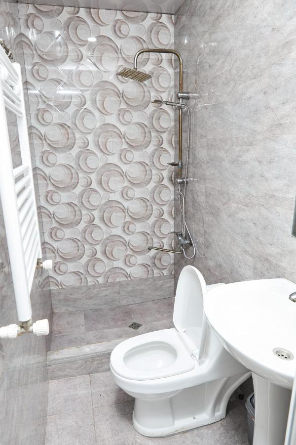 New Star Hotel Tbilisi Luaran gambar